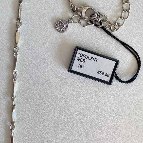 FAC Opulent Web Silver Tone 18" Necklace - Picture 4 of 5